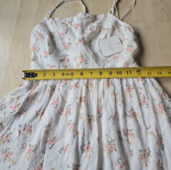 Altar'd State Floral Mini Dress Size XS NWT - Picture 8 of 10